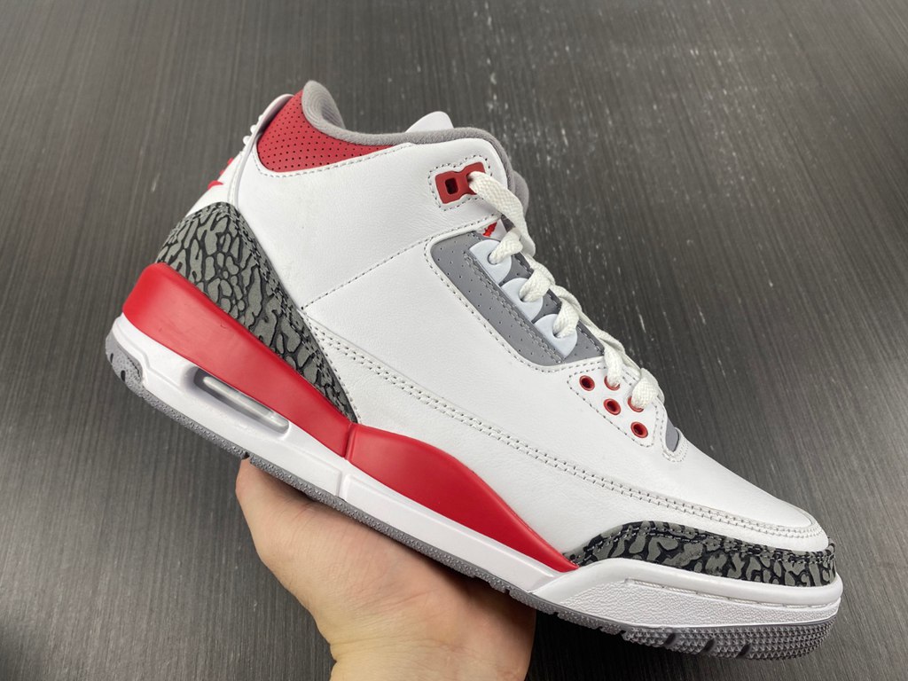 Air Jordan 3 OG Fire Red DN3707-160